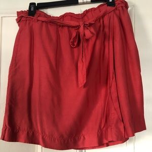 LOFT faux wrap skirt w/bow!  Worn once.  Size L.